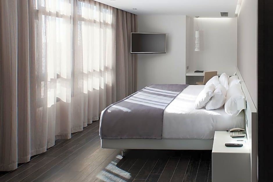 NH Castellon Mindoro