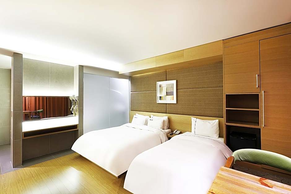 Business Design Hotel Luv