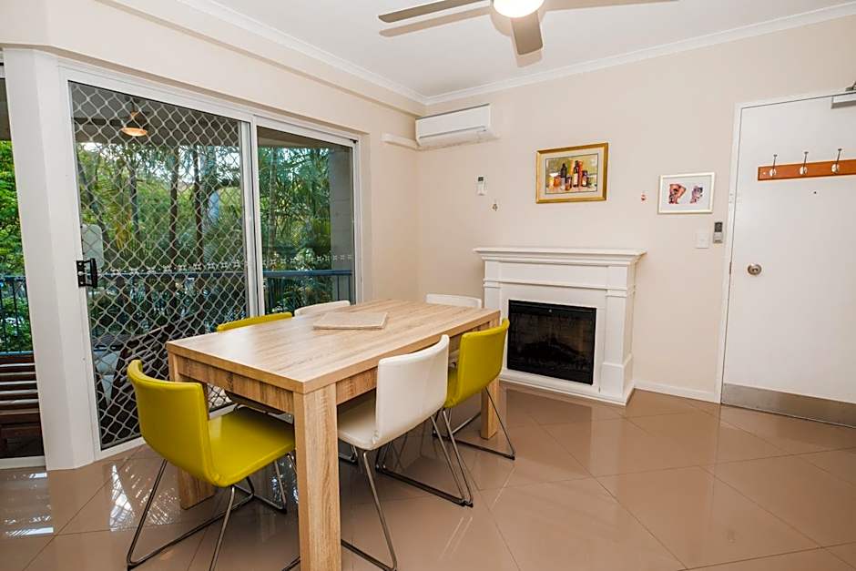 Sanctuary Lake Apartments