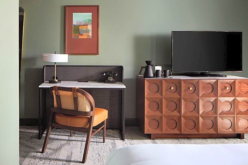 Marcus Whitman Hotel And Conference Center