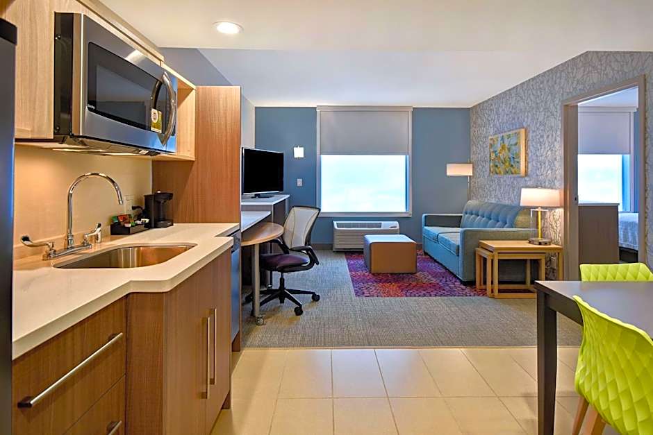 Photo 1 of 4 of 1 Bedroom 1 King Bed Suite