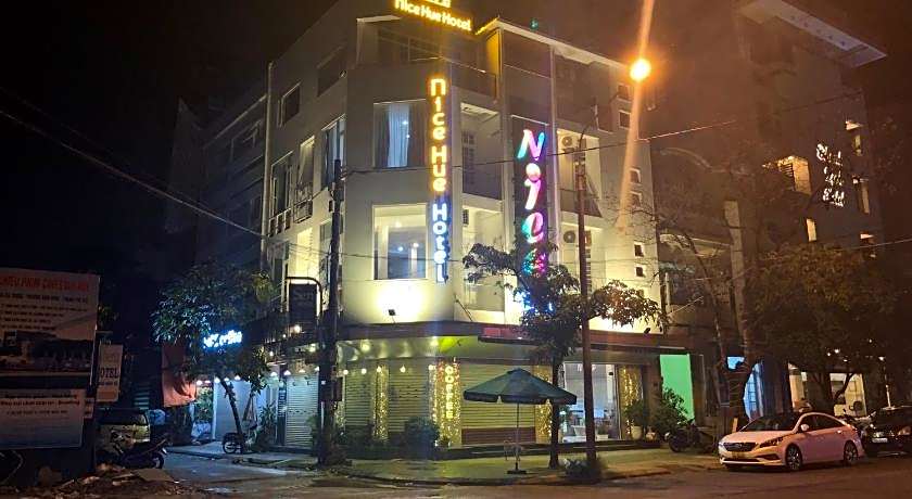 Nice Hue Hotel