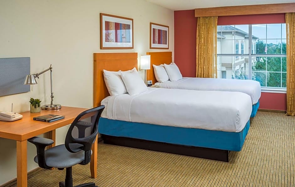 Es Park 10 Hotel – Houston, TX