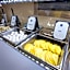 Clarion Hotel Detroit Metro Airport