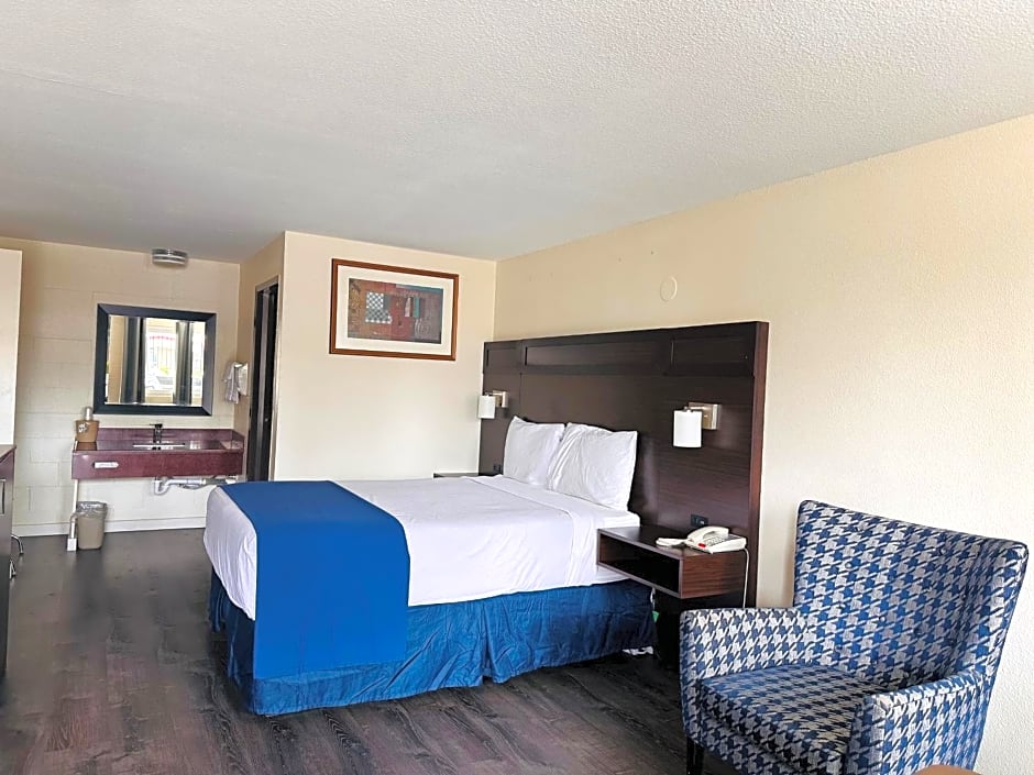 Northwoods Motel