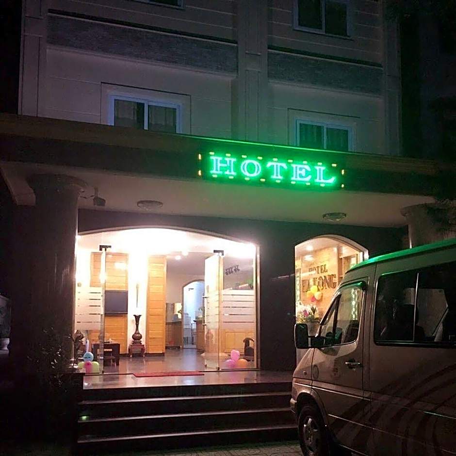 Ha Long Hotel