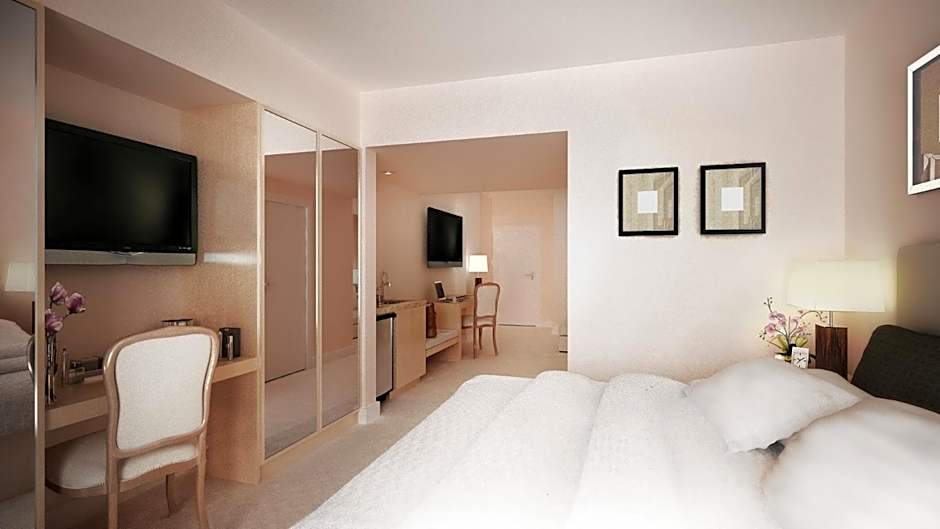 Hôtel du Grand Lac Excelsior