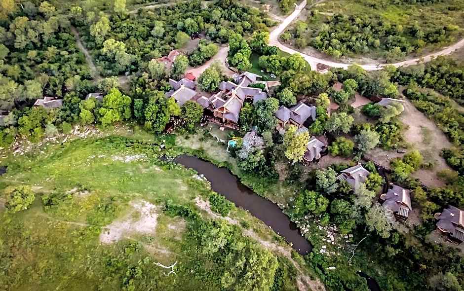 Lukimbi Safari Lodge