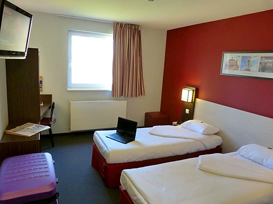 DC Hotel Charleroi Airport