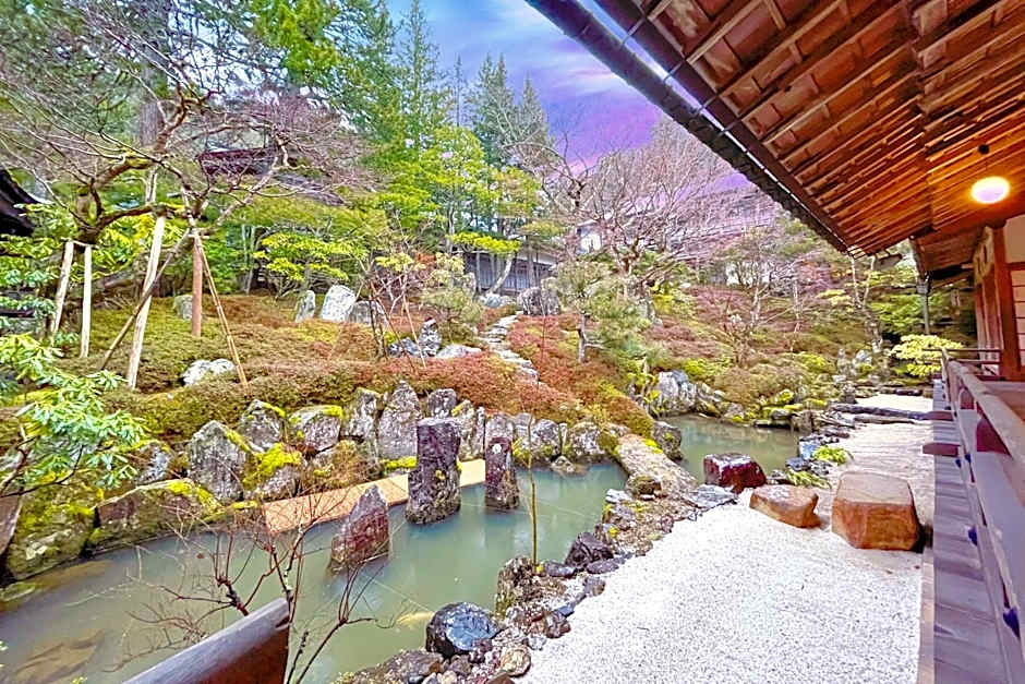 Koyasan Sanadabo Rengejoin