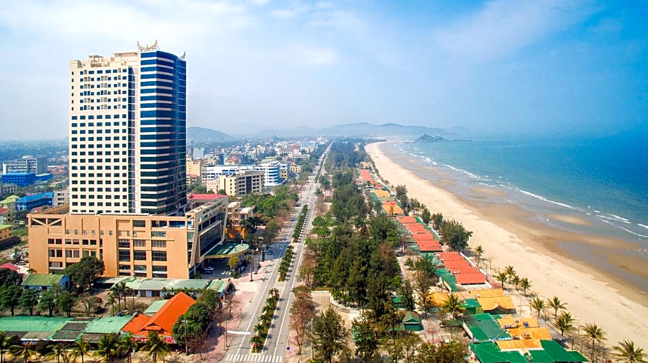 Muong Thanh Grand Cua Lo Hotel
