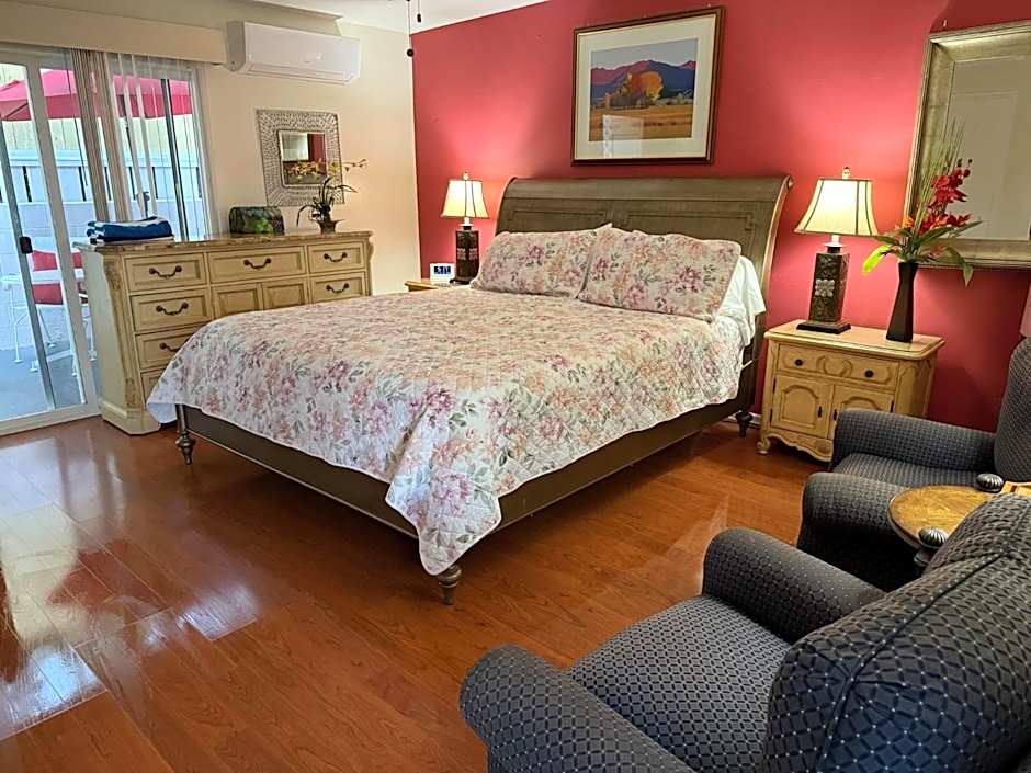 Casa Larrea Inn