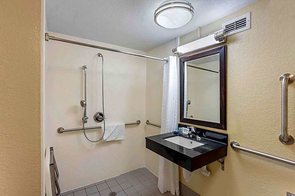 Best Western Harrisburg North Hotel