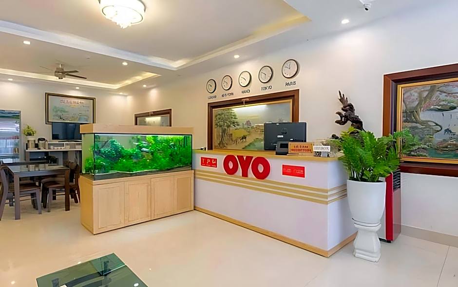 Luxury Airport Hotel & Spa
