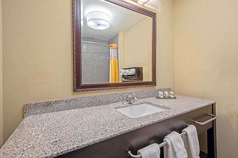 La Quinta Inn & Suites by Wyndham Elk City