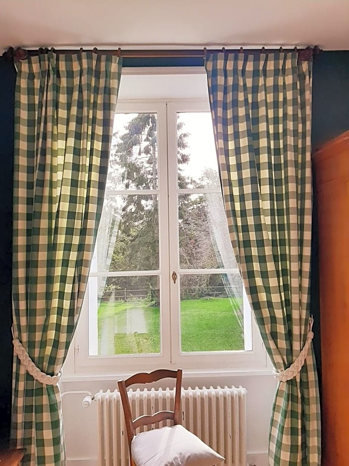 AU MANOIR DE LA BARRE