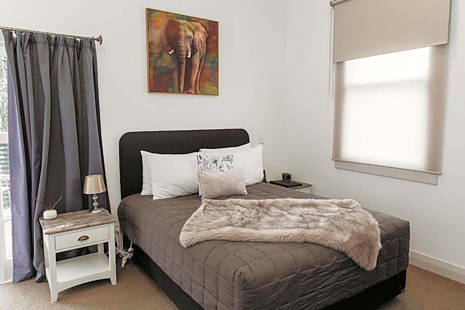 Talisman Hotel & Restaurant