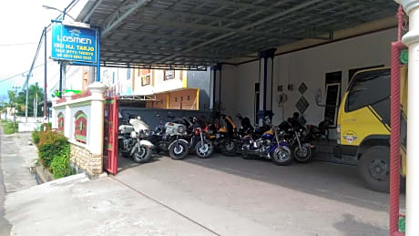 Losmen Ibu Hj. Tarjo
