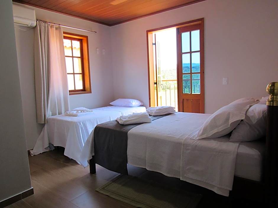 Casa 1 Chalé Alto dos Bandeirantes