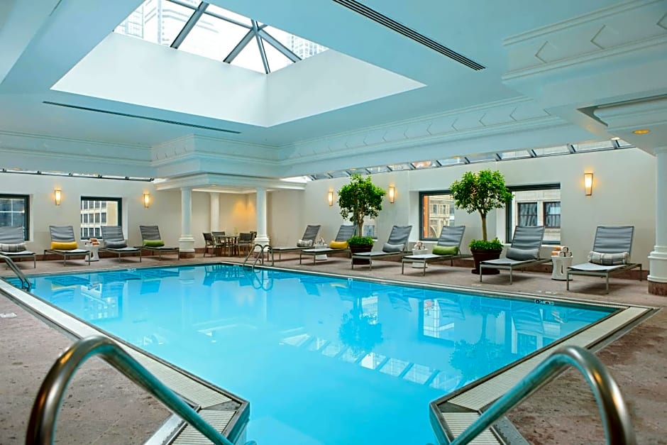 Renaissance Chicago Downtown Hotel