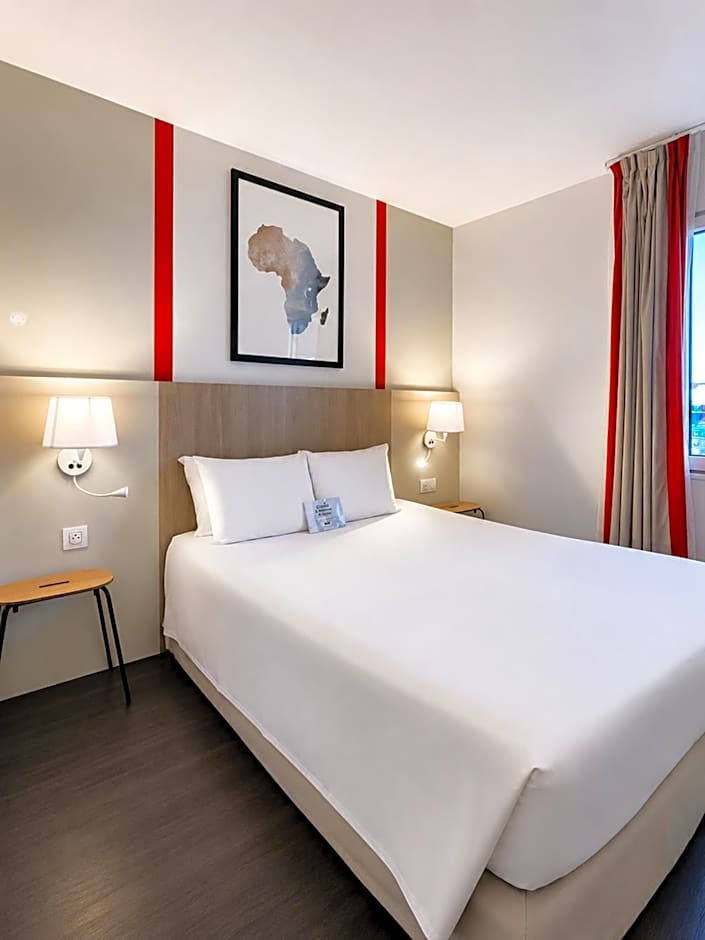 Kyriad Hotel La Fleche