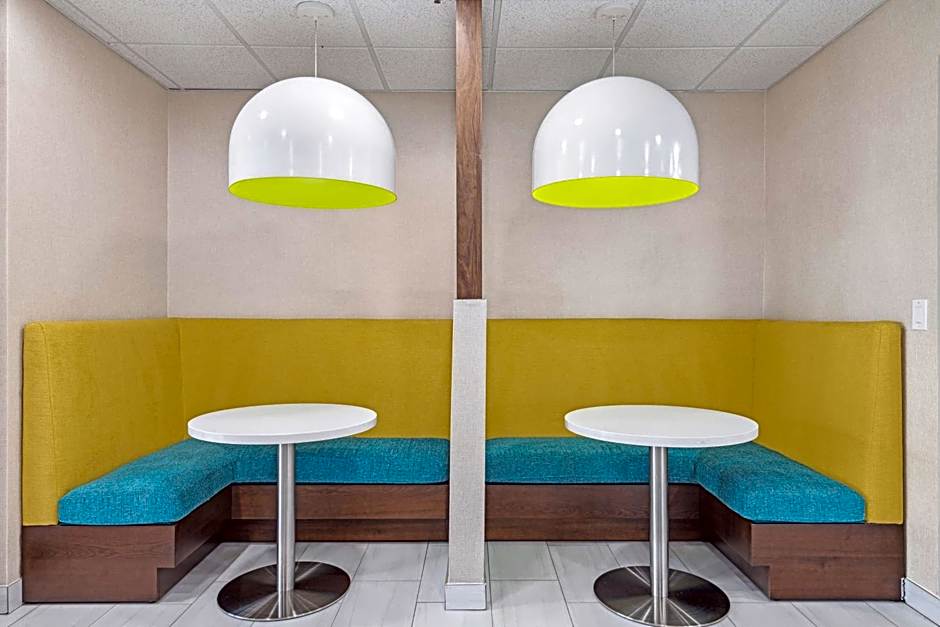 Hampton Inn By Hilton Houston-Brookhollow