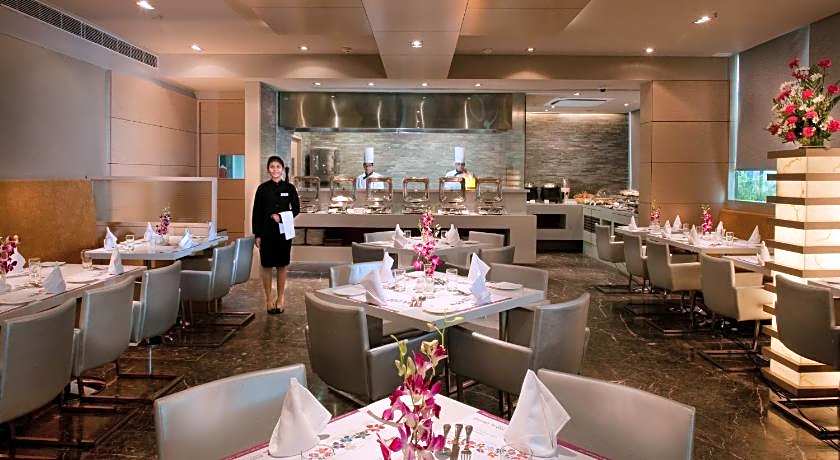 Royal Orchid Central Akota - Vadodara