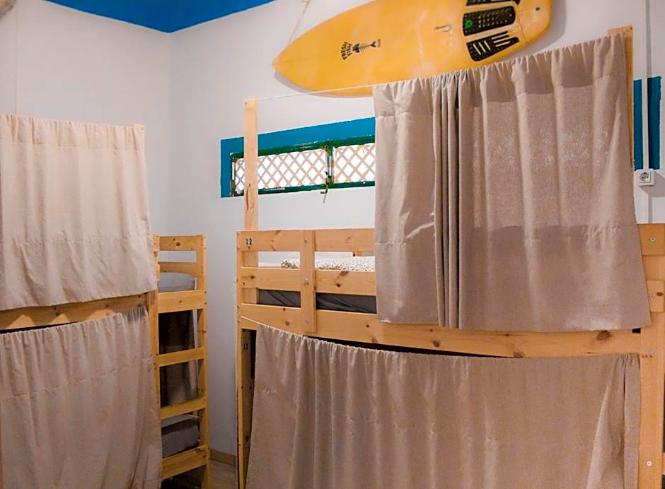 Single Fin Surf Hostel