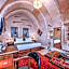 Cappa Via Cave Hotel