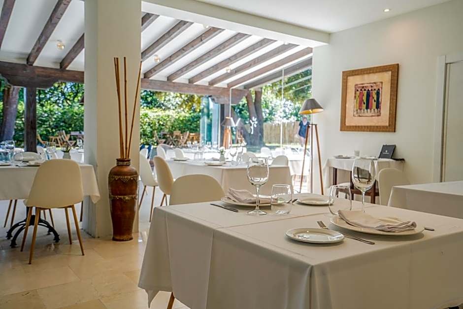 Hotel Torres de Somo