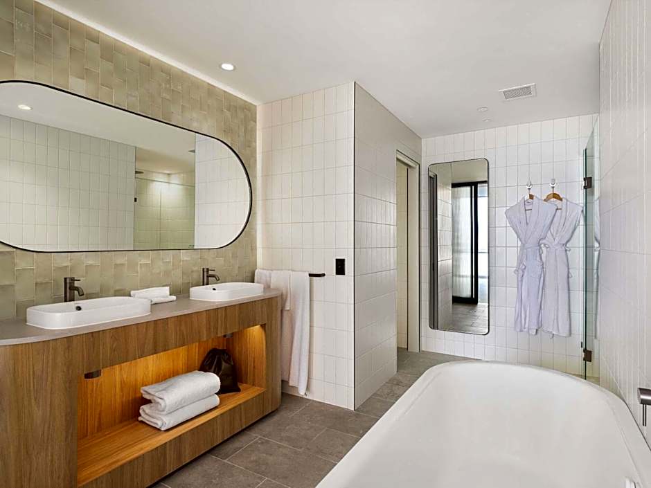 Novotel Surfers Paradise