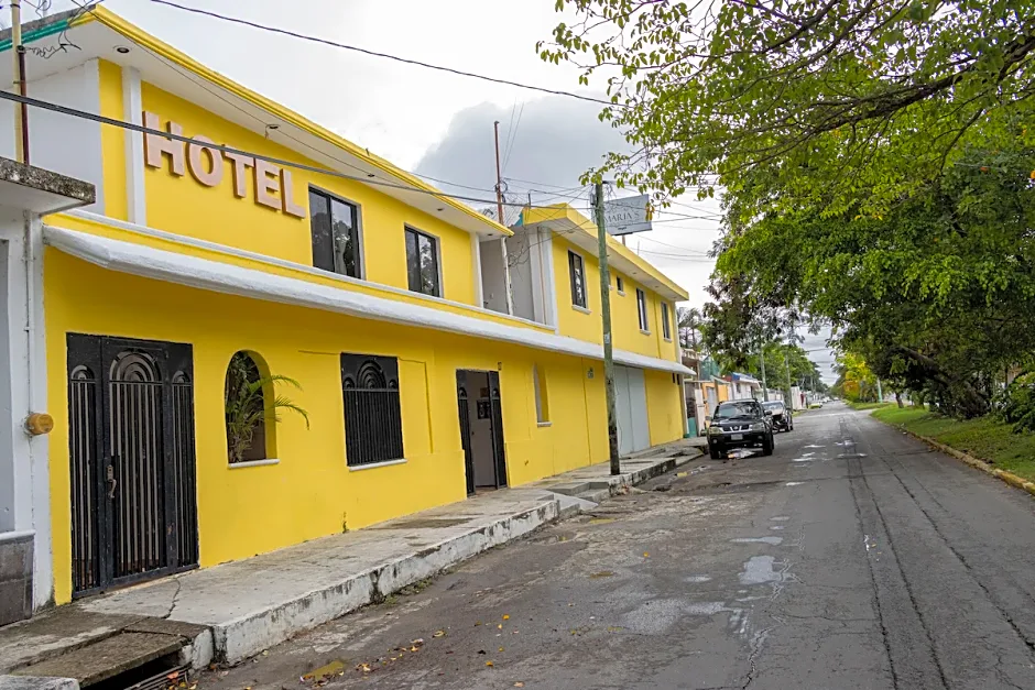 OYO Hotel Marías,Aeropuerto Internacional de Chetumal