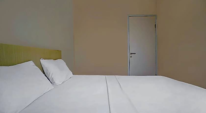 OYO Life 92720 Mekarwangi Guest House