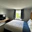 Winnisquam Lake Inn