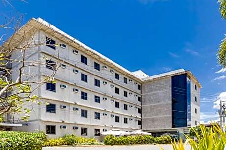 Insular Square Inn powered by Cocotel