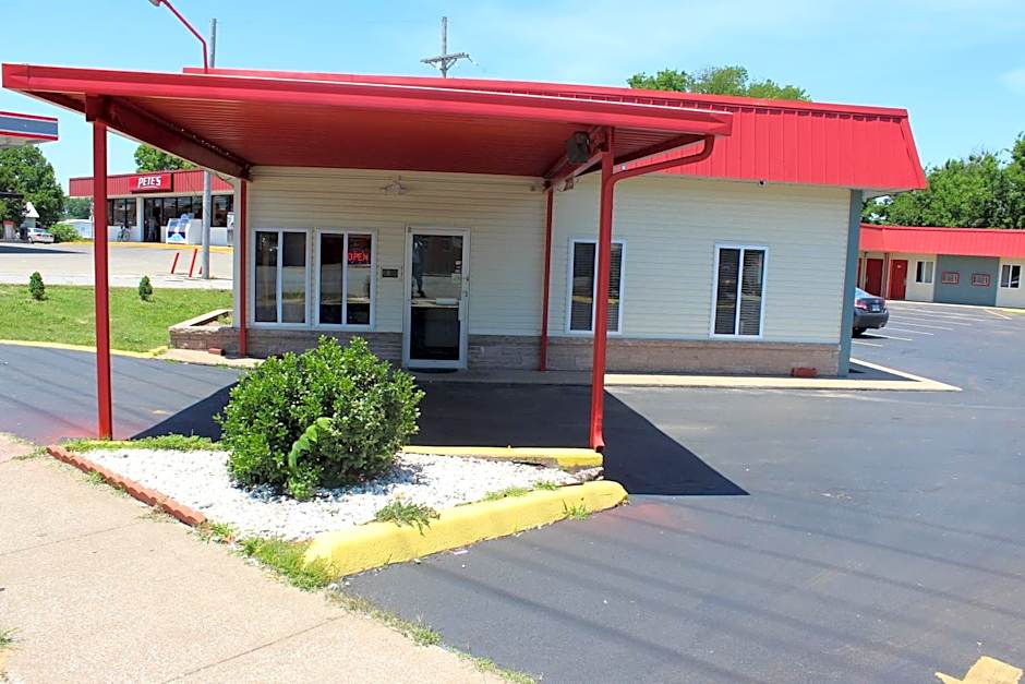 Guest House Motel
