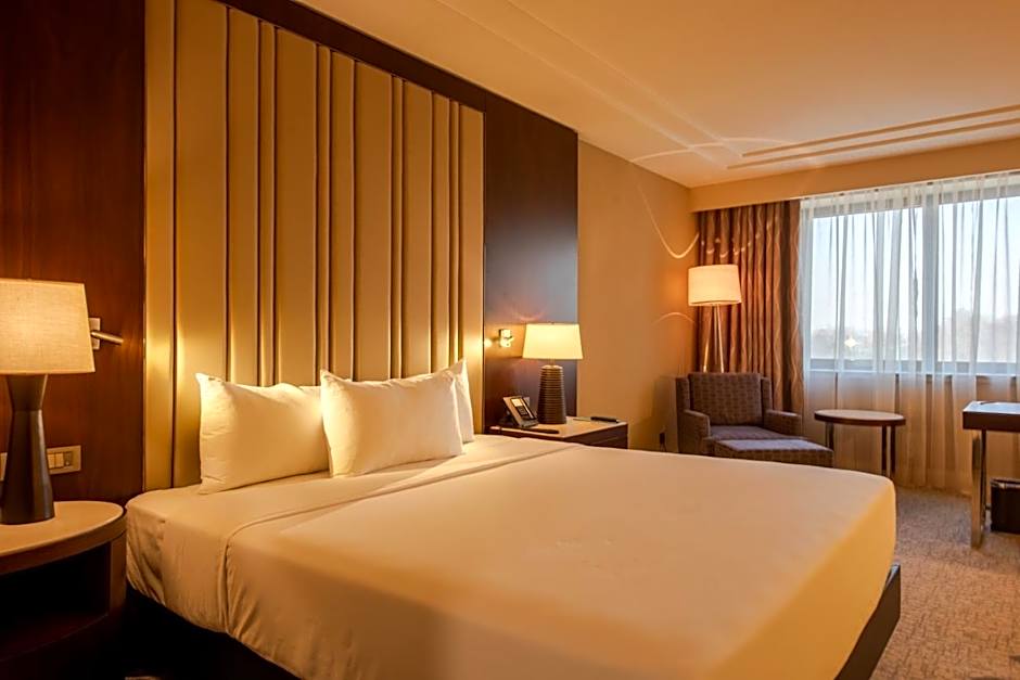 AZIMUT Grand Hotel Tashkent