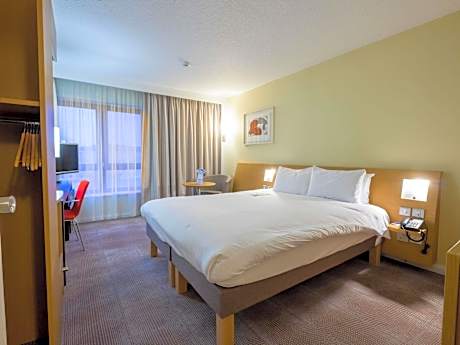 Superior Double Room - Mobility Accessible