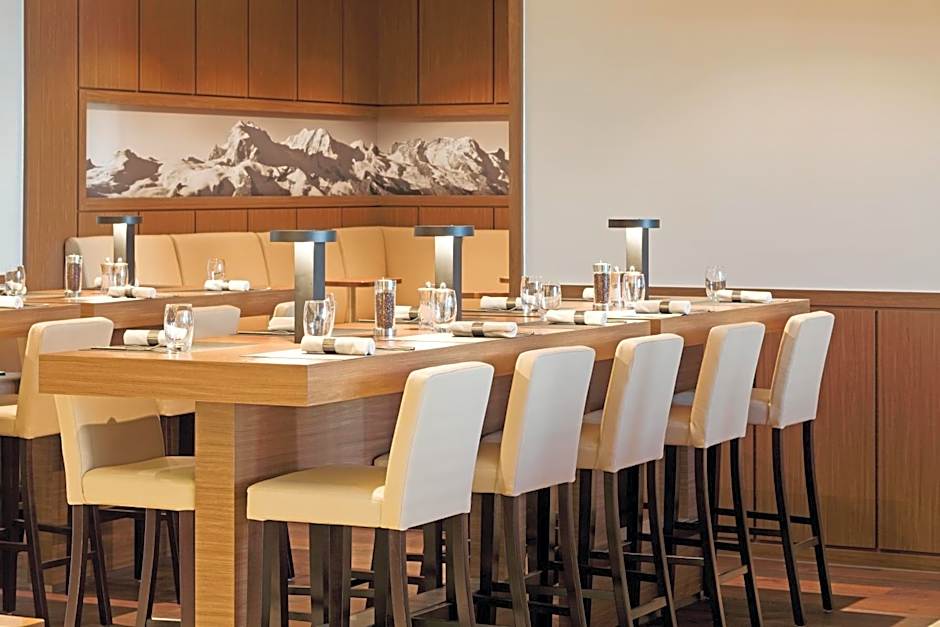 Movenpick Zurich Airport Hotel