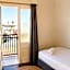 Geraldton Shoreline Lodge