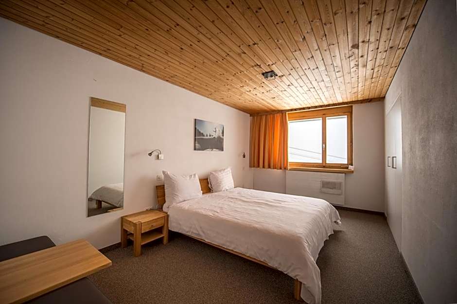 GALAAXY Mountain Hostel--Nur mit der Gondelbahn Erreichbar