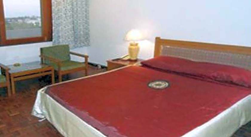 Ubon Hotel