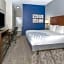 La Quinta Inn & Suites by Wyndham Horn Lake/Southaven Area