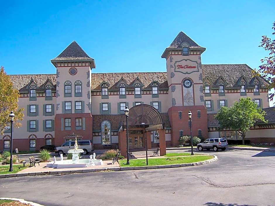 The Chateau Bloomington Hotel And Conference Center