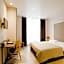 Central Hotel Paris