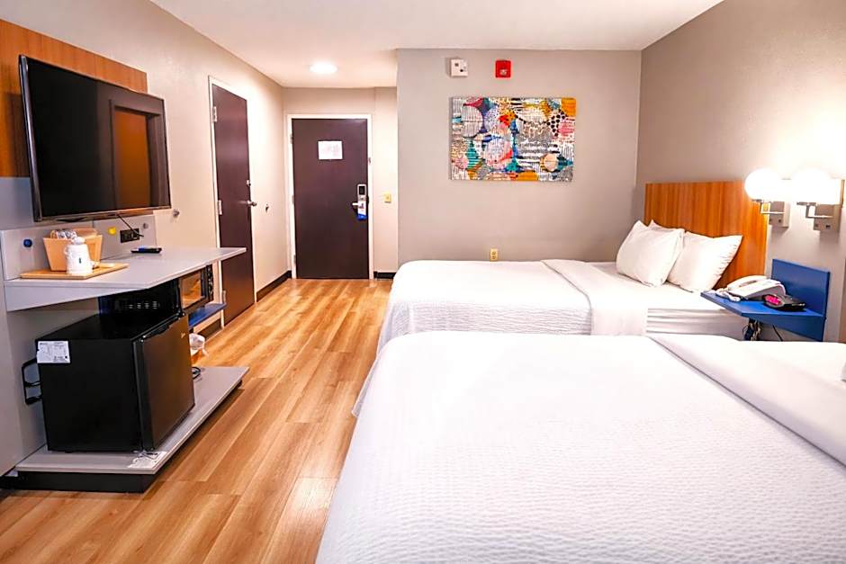 Microtel Inn & Suites by Wyndham Murfreesboro