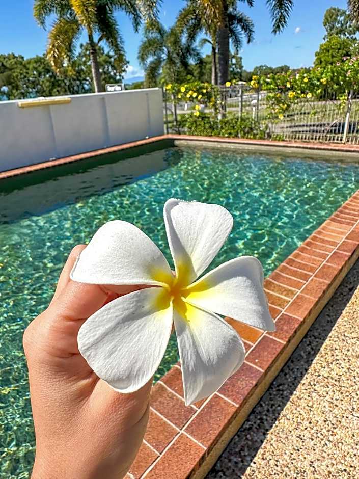 Ocean View Motel Bowen