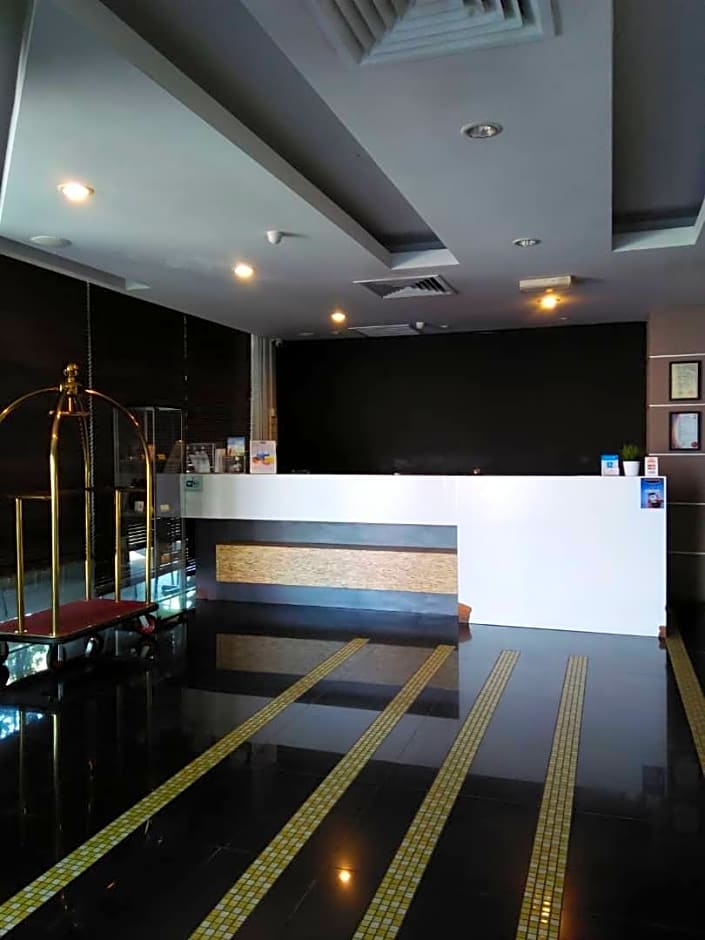 Chariton Hotel Butterworth