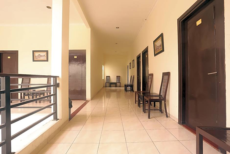The Kirana Purnama Semarang – Semarang, IA