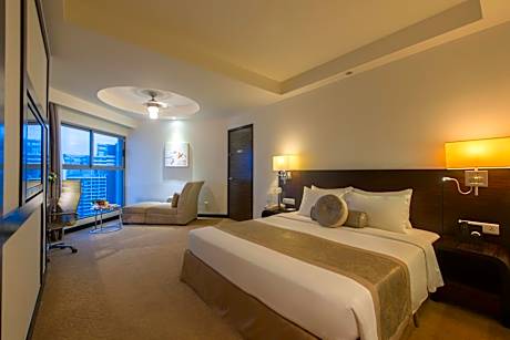 Deluxe Double Room with Sea View